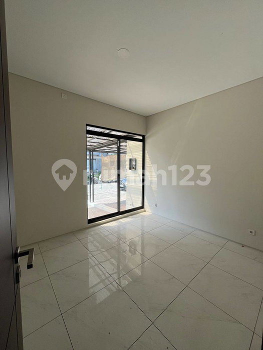 House for rent in Bekasi, Indonesia · 3 rooms, 2 baths