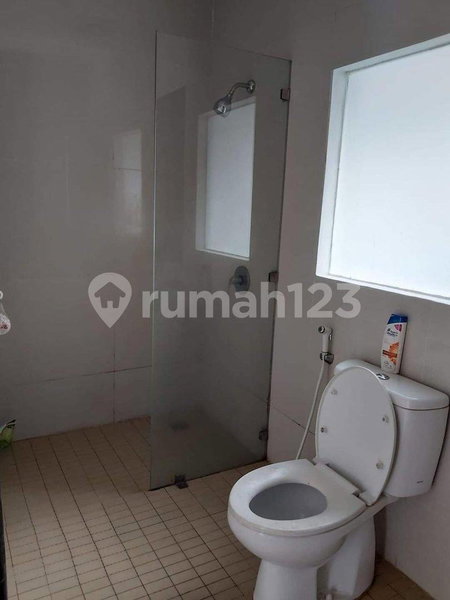 House for rent in South Jakarta, Indonesia · Cilandak · 4 rooms, 3 baths