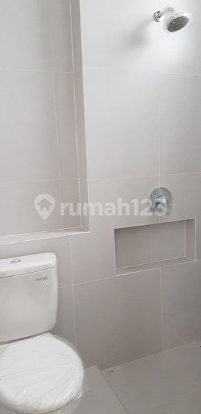 House for rent in Surabaya, Indonesia · 4 rooms, 3 baths