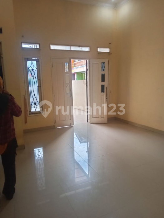 House for rent in Tangerang, Indonesia · Poris Plawad · 3 rooms, 2 baths