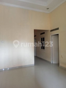 House for rent in Tangerang, Indonesia · Poris Plawad · 3 rooms, 2 baths