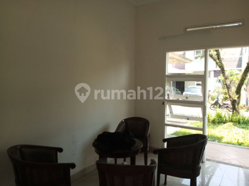 House for rent in Bandung, Indonesia · 3 rooms, 3 baths
