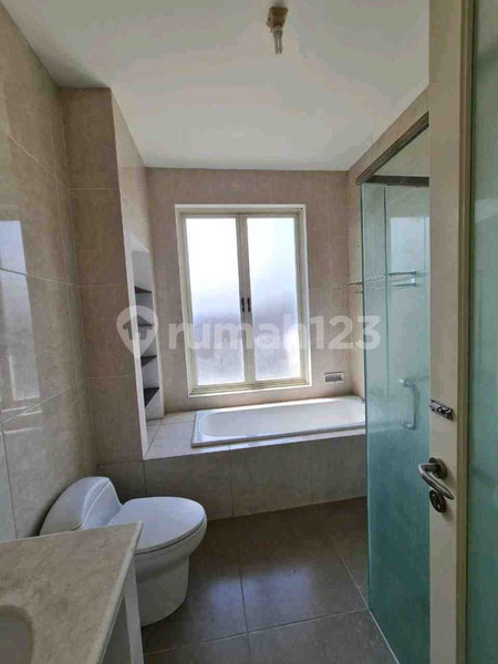 House for rent in Ciputat, Indonesia · Gaga · 4 rooms, 3 baths