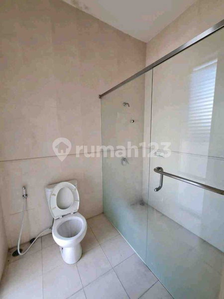 House for rent in Ciputat, Indonesia · Gaga · 4 rooms, 3 baths