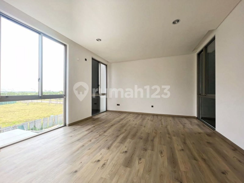 House for rent in North Jakarta, Indonesia · Penjaringan · 3 rooms, 4 baths