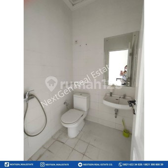 House for rent in Bandung, Indonesia · 2 rooms, 2 baths