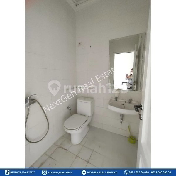 House for rent in Bandung, Indonesia · 2 rooms, 2 baths