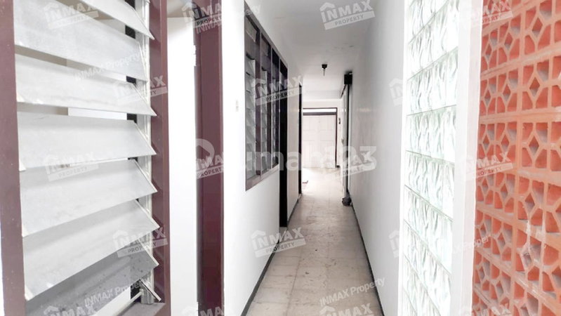 House for rent in Bandung, Indonesia · 3 rooms, 2 baths