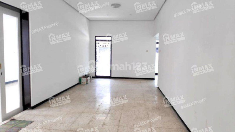 House for rent in Bandung, Indonesia · 3 rooms, 2 baths