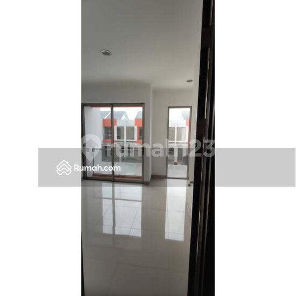 House for rent in Bekasi, Indonesia · Project · 2 rooms, 2 baths