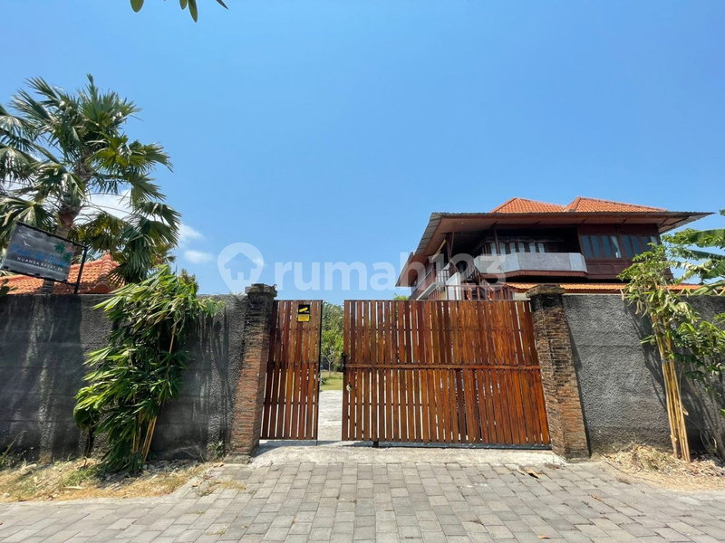 House for rent in Semarang, Indonesia · 7 rooms, 7 baths