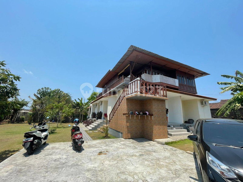 House for rent in Semarang, Indonesia · 7 rooms, 7 baths