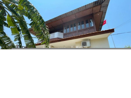 House for rent in Semarang, Indonesia · 7 rooms, 7 baths