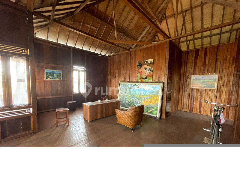 House for rent in Semarang, Indonesia · 7 rooms, 7 baths