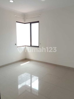 House for rent in Bandung, Indonesia · 3 rooms, 3 baths