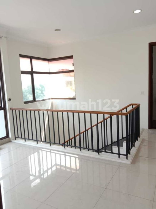 House for rent in Bandung, Indonesia · 3 rooms, 3 baths