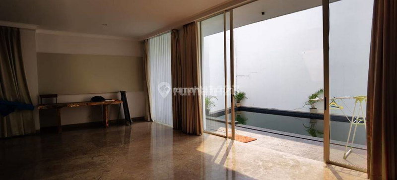 House for rent in Makassar, Indonesia · 5 rooms, 4 baths
