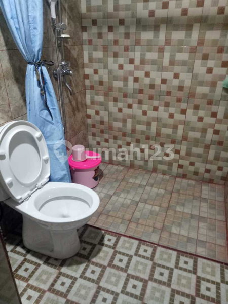 House for rent in Bandung, Indonesia · 5 rooms, 3 baths