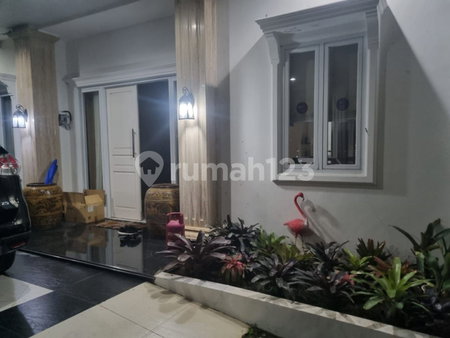 House for rent in Cibinong, Indonesia · 5 rooms, 5 baths