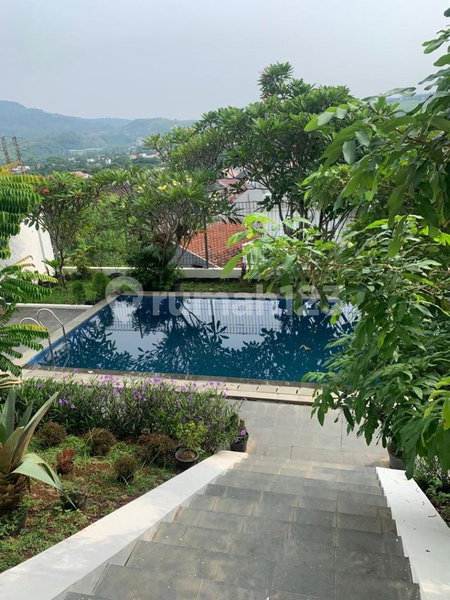 House for rent in Cibinong, Indonesia · 5 rooms, 5 baths