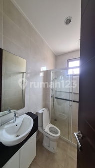 House for rent in North Jakarta, Indonesia · Penjaringan · 3 rooms, 3 baths