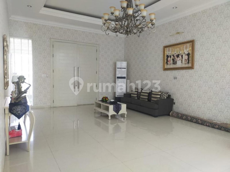 House for rent in Pamulang, Indonesia · Bhakti Jaya · 4 rooms, 3 baths