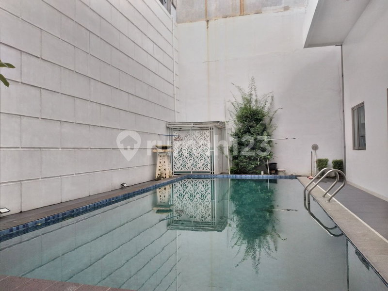 House for rent in Pamulang, Indonesia · Bhakti Jaya · 4 rooms, 3 baths