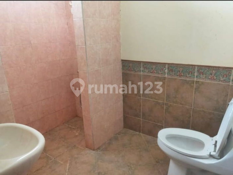 House for rent in Cibinong, Indonesia · 4 rooms, 3 baths