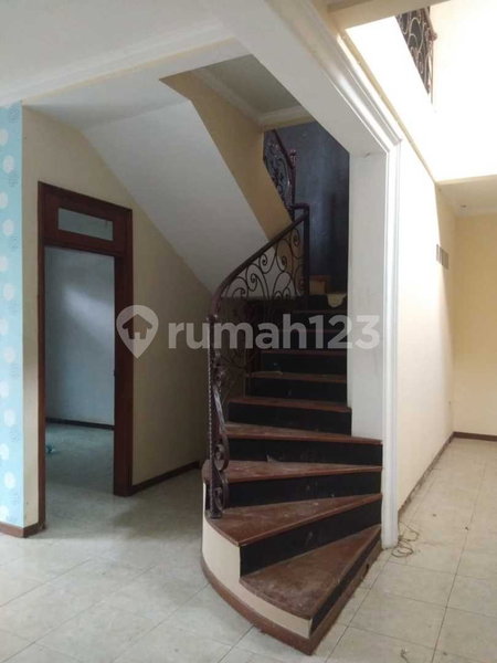 House for rent in Cibinong, Indonesia · 4 rooms, 3 baths