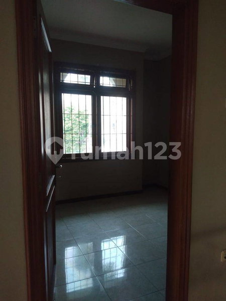 House for rent in Cibinong, Indonesia · 4 rooms, 3 baths