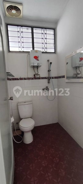 House for rent in Bandung, Indonesia · 4 rooms, 2 baths