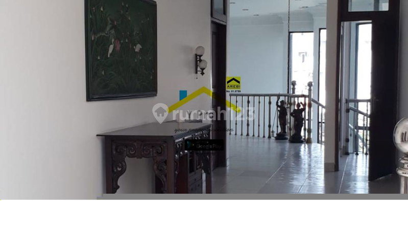 House for rent in Bandung, Indonesia · 9 rooms, 7 baths
