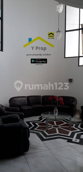 House for rent in Bandung, Indonesia · 9 rooms, 7 baths