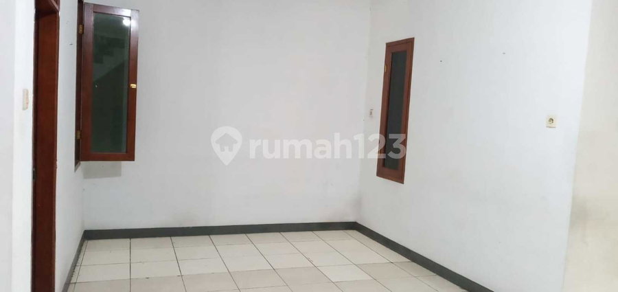 House for rent in Cikarang, Indonesia · 4 rooms, 3 baths