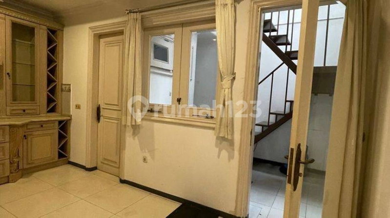 House for rent in Tangerang, Indonesia · 4 rooms, 2 baths