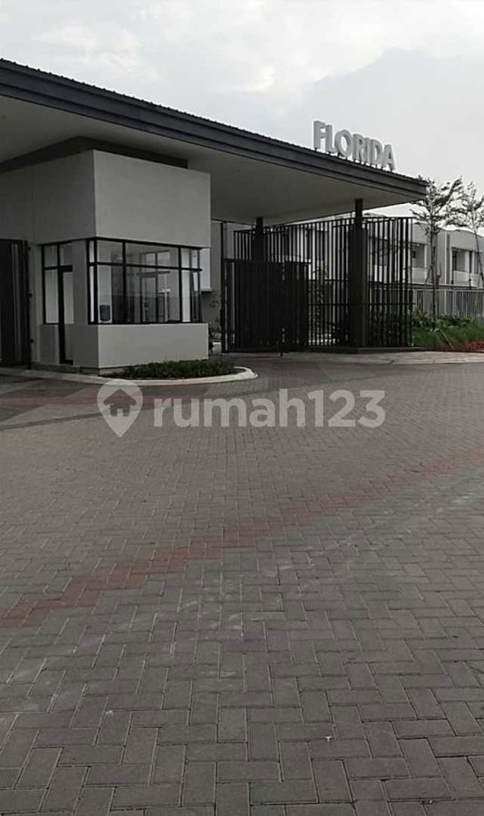 House for rent in Tangerang, Indonesia · 2 rooms, 2 baths