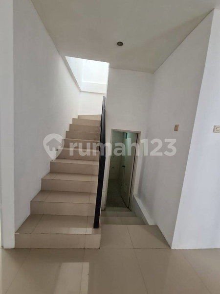 House for rent in Cikarang, Indonesia · 3 rooms, 3 baths