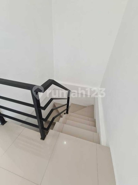House for rent in Cikarang, Indonesia · 3 rooms, 3 baths