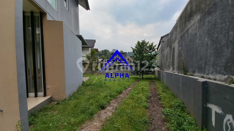House for rent in Bandung, Indonesia · 3 rooms, 3 baths