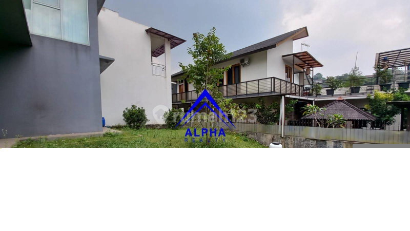 House for rent in Bandung, Indonesia · 3 rooms, 3 baths
