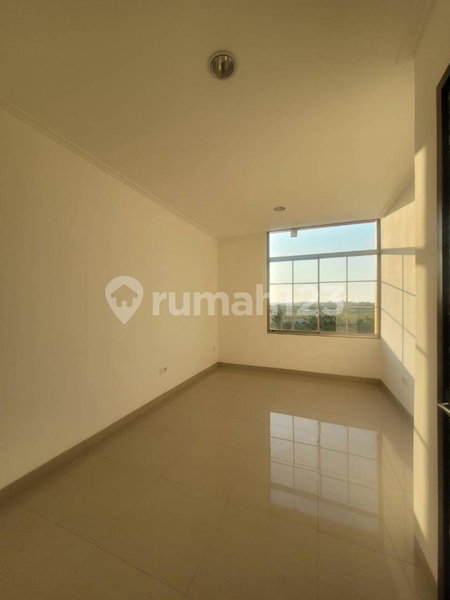 House for rent in Bandung, Indonesia · 3 rooms, 3 baths