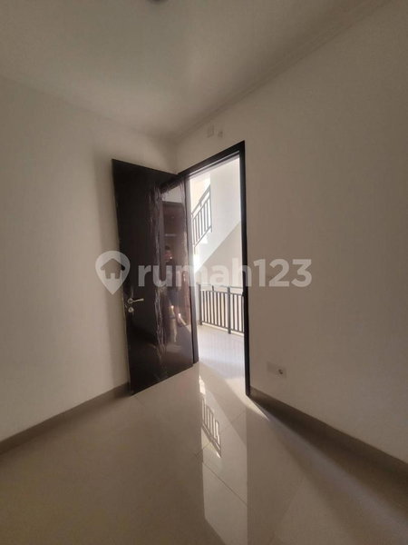 House for rent in Bandung, Indonesia · 3 rooms, 3 baths