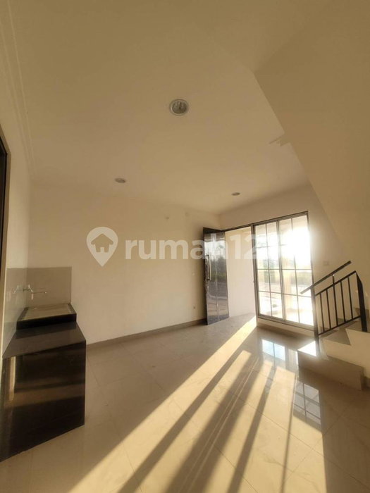 House for rent in Bandung, Indonesia · 3 rooms, 3 baths