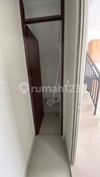 House for rent in North Jakarta, Indonesia · Penjaringan · 3 rooms, 2 baths