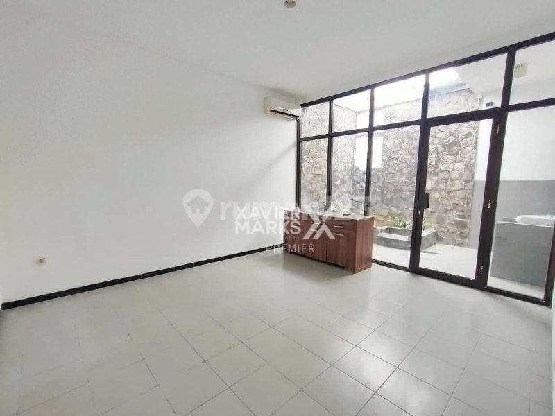 House for rent in Malang, Indonesia · 3 rooms, 2 baths