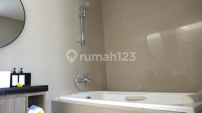 House for rent in Surabaya, Indonesia · 3 rooms, 3 baths