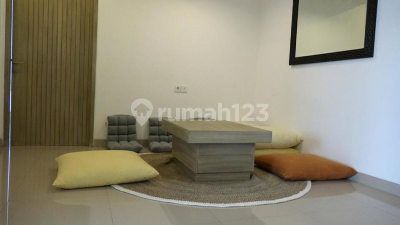 House for rent in Surabaya, Indonesia · 3 rooms, 3 baths