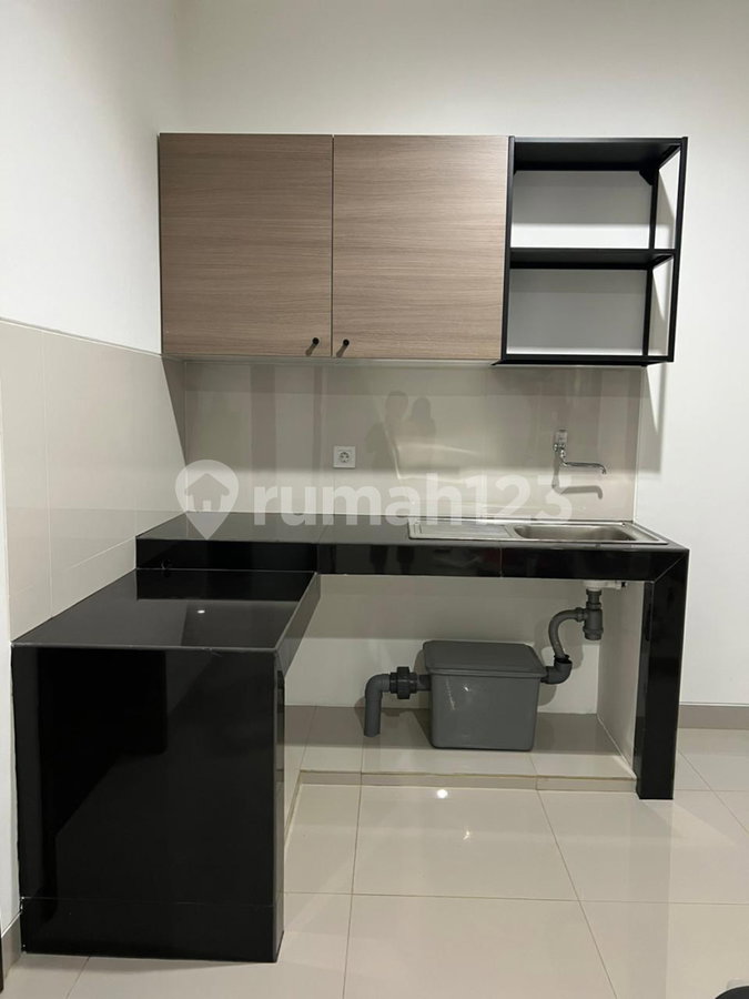 House for rent in North Jakarta, Indonesia · Penjaringan · 3 rooms, 3 baths