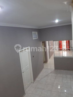 House for rent in Semarang, Indonesia · 3 rooms, 2 baths