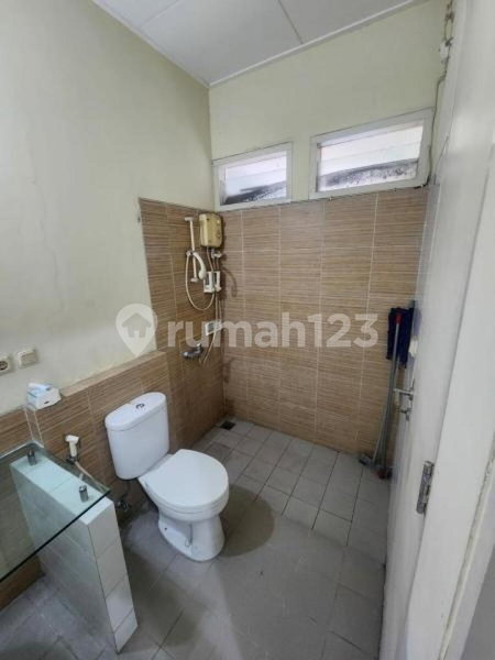 House for rent in South Jakarta, Indonesia · Kebayoran Lama · 3 rooms, 3 baths